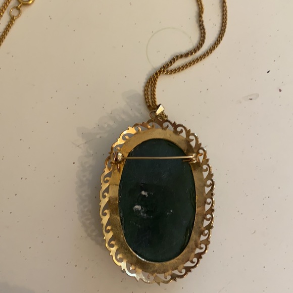 Jade Green Pendant Necklace Brooch - Picture 9 of 12
